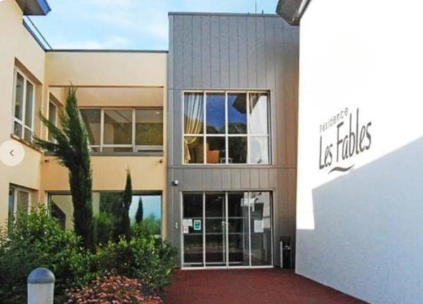 INVESTISSEMENT LOCATIF – BRASLES – Résidence EHPAD Les Fables - 6,04% de rentabilité