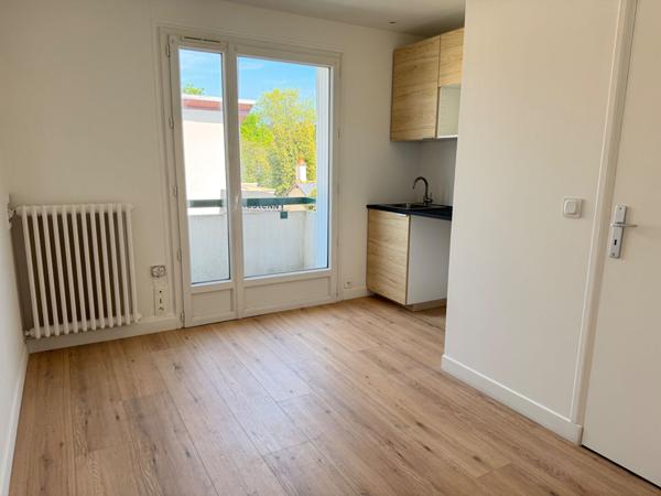 Appartement Angers / ESA 1 pièce(s) 14.7 m2