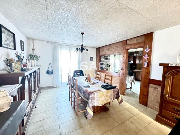 Maison de Résidence à RÉNOVER!