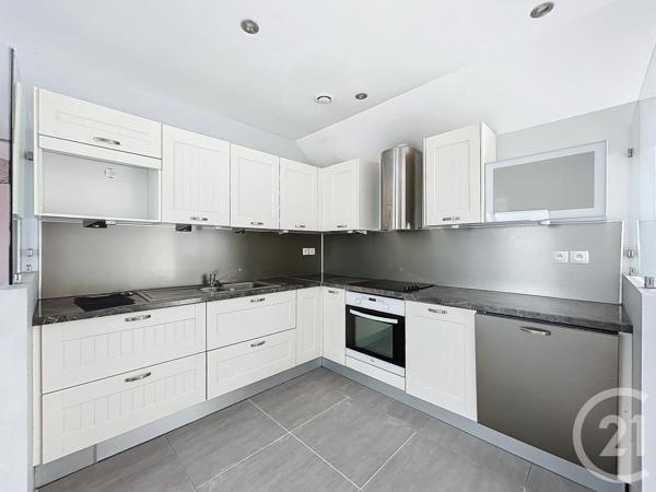 Appartement F4 à vendre  4 pièces - 61,70 m2 BEAUCOURT - 90