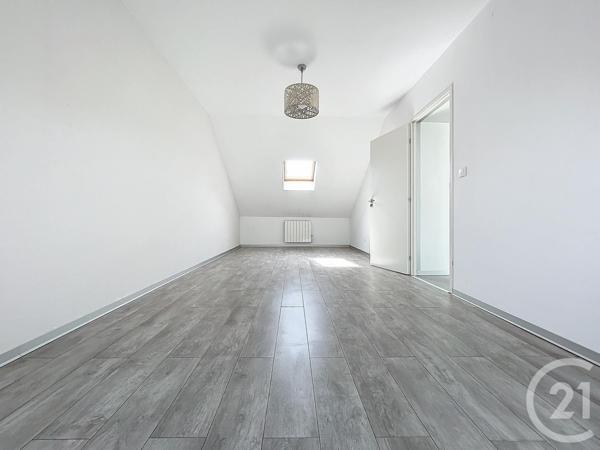 Appartement F4 à vendre  4 pièces - 61,70 m2 BEAUCOURT - 90