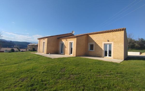 Maison à louer    4 pièces •  Largentière