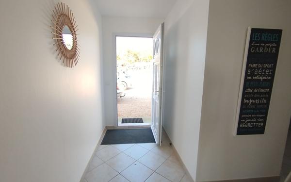 Maison à louer    4 pièces •  Largentière