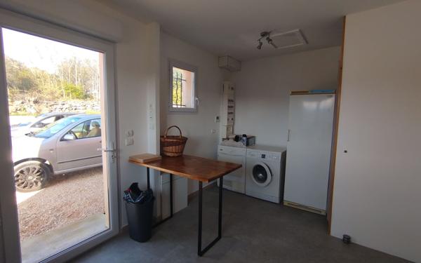 Maison à louer    4 pièces •  Largentière