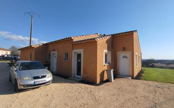 Maison à louer    4 pièces •  Largentière