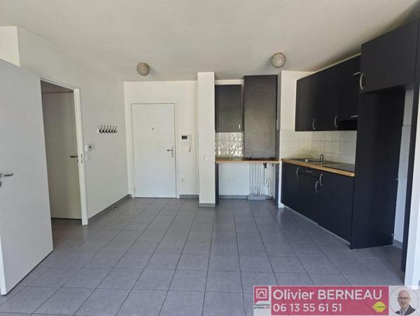 Appartement Bassussarry 2 pièce(s) 46 m2 avec balcon + parking