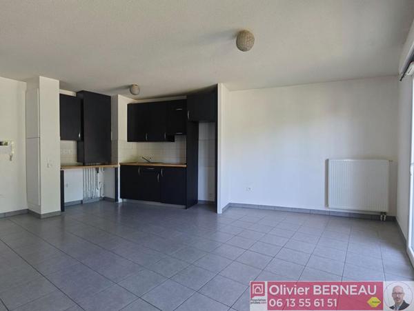 Appartement Bassussarry 2 pièce(s) 46 m2 avec balcon + parking