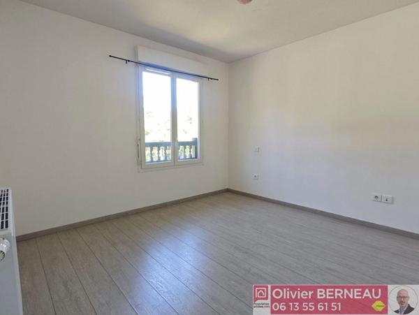 Appartement Bassussarry 2 pièce(s) 46 m2 avec balcon + parking