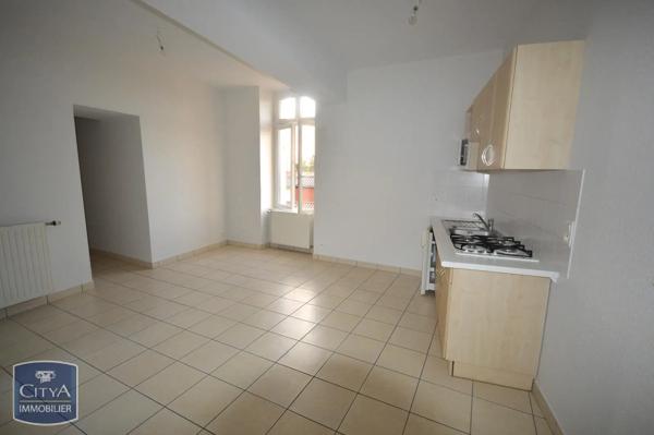 Appartement à louer 3 pièces 46.83m² Cholet (49300)