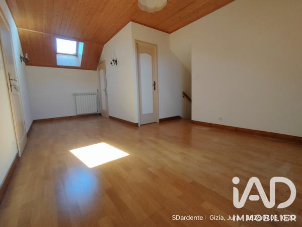 Maison à vendre 5 pièces 105 m² Gizia