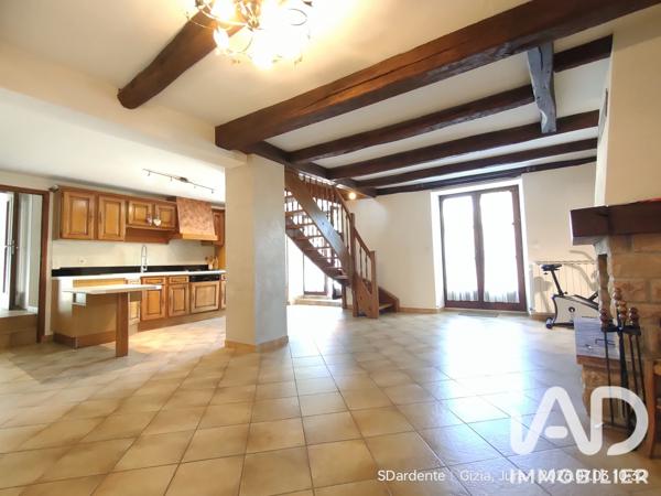 Maison à vendre 5 pièces 105 m² Gizia