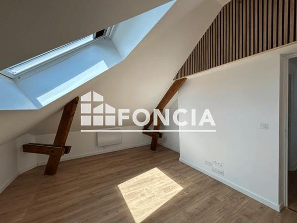 Location Appartement 2 pièces 36.5 m² - 175 RUE DE WARCQ Charleville-mezieres 08000