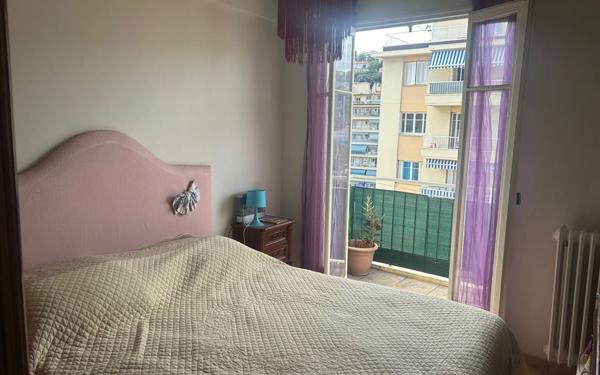 Appartement à vendre    3 pièces • 52,96 m2 Nice