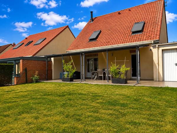 Semi-plain-pied 4 chambres jardin garage 120 m²