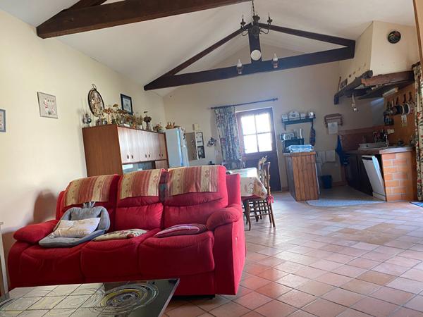 Maison Barbâtre au coeur du centre proche plage