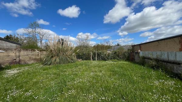 Maison de ville Montval Sur Loir 4 pièce(s) 102 m2 - 3 chambres - Terrain 498 m²