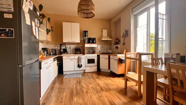 Maison de ville Montval Sur Loir 4 pièce(s) 102 m2 - 3 chambres - Terrain 498 m²