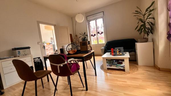 Maison de ville Montval Sur Loir 4 pièce(s) 102 m2 - 3 chambres - Terrain 498 m²