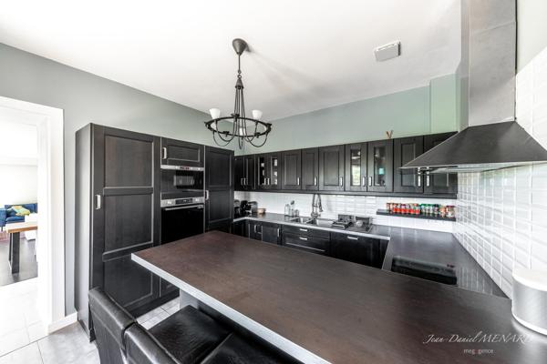 Maison à SAINT-MELOIR-DES-ONDES, 35350 - 7 pièces 158m²