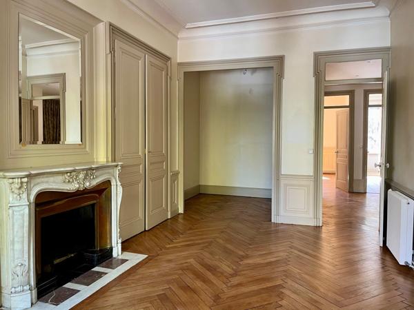 Appartement T3 avec alcôve et balcon