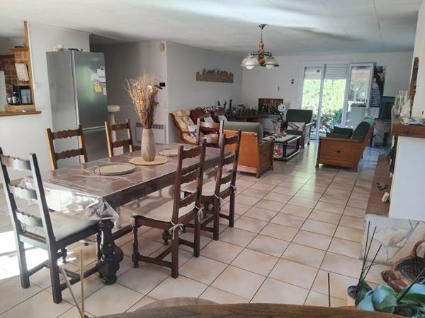 A vendre à Lézignan Corbières villa 5 pièces de 180 m² habitables sur 1177 m² de terrain