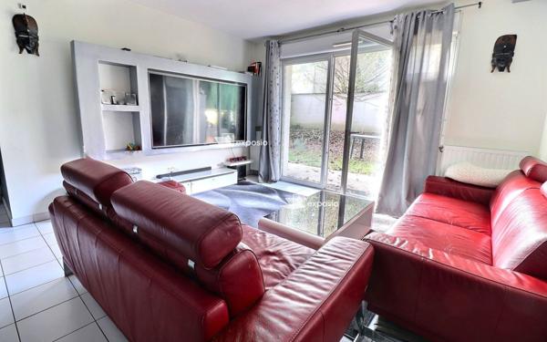 Appartement à vendre    3 pièces • 63,40 m2 Le Mée-sur-Seine