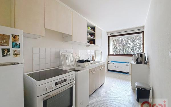 Appartement à vendre    2 pièces • 38,27 m2 Clamart