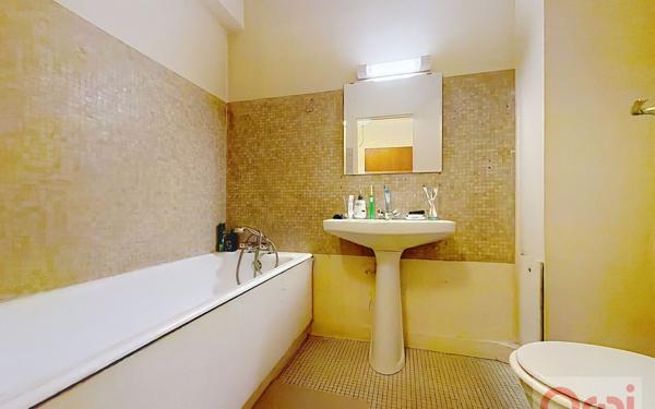 Appartement à vendre    2 pièces • 38,27 m2 Clamart