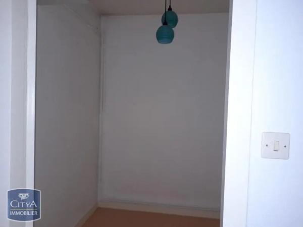 Appartement à louer 1 pièce 38.2m² Bourg-en-Bresse (01000)