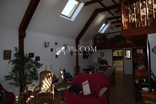 Maison 9 pièce(s) 4 chambre(s) 175.37 m²