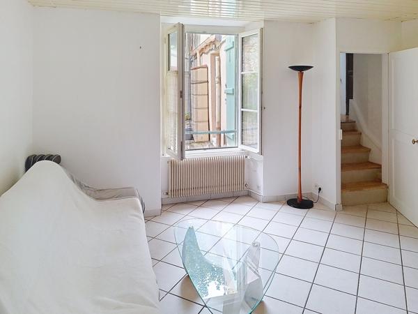 Appartement Duplex Rambouillet 3 pièce(s) 61.33 m2 face parc du château avec jardin privatif