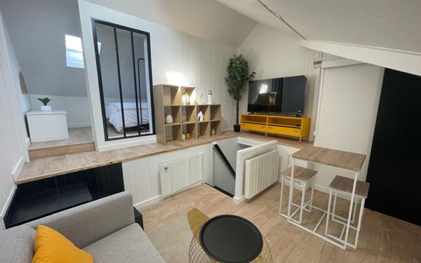 Maison à vendre    10 pièces •  La Rochelle