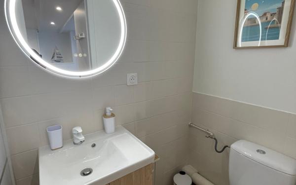 Maison à vendre    10 pièces •  La Rochelle