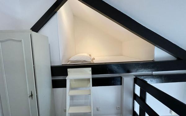 Maison à vendre    10 pièces •  La Rochelle