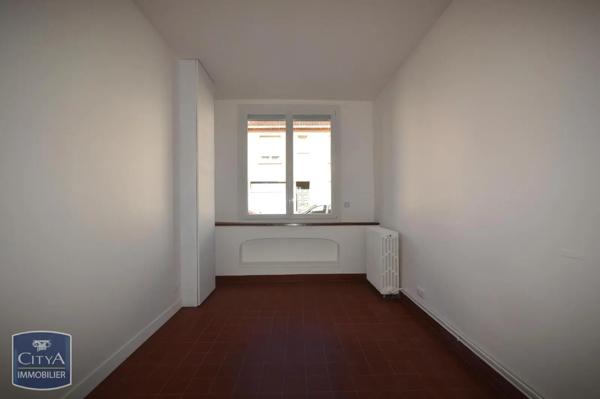 Maison à louer 5 pièces 127.82m² Cholet (49300)