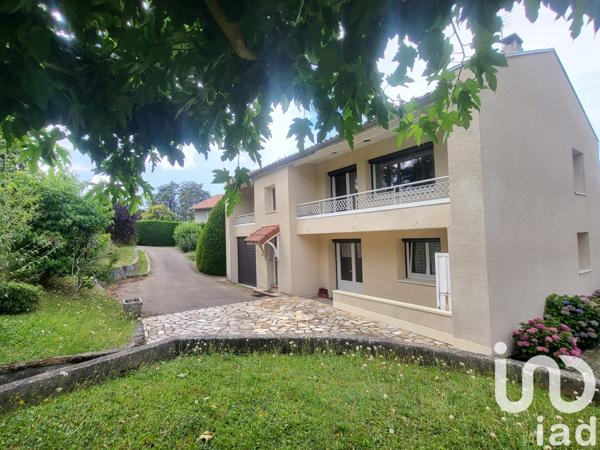 Maison à vendre 6 pièces 120 m² Saint-Héand