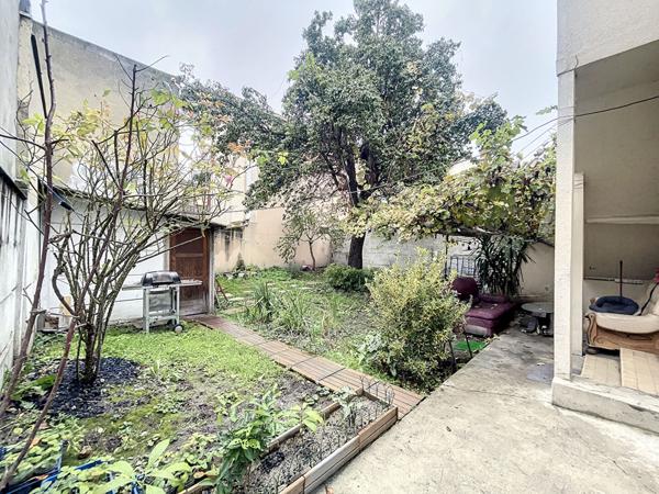 Maison Stains Avenir 3 pièces 66m² + Local commercial 40m²