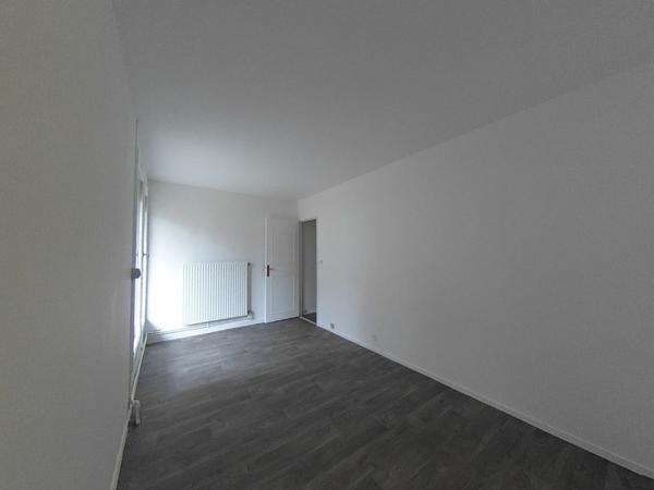Noisiel - 3 pièces 77.74 m²