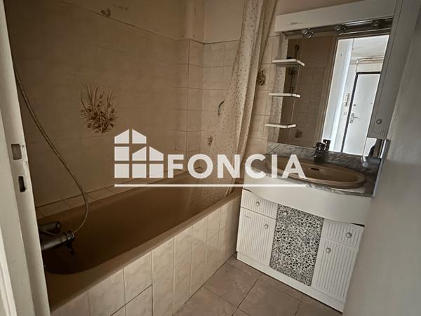 Location Appartement 3 pièces 52.54 m² - 56 RUE DE PANNETTE Evreux 27000