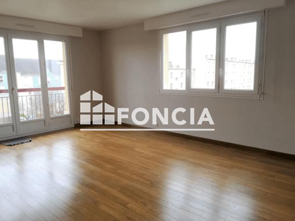 Location Appartement 2 pièces 57.51 m² - 54 RUE BOTTOLIER Evreux 27000