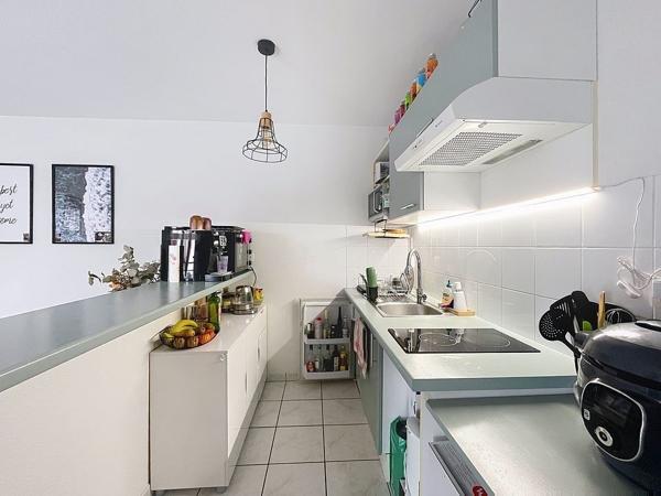 Avenue Pasteur - T2 non meublé - disponible courant mars