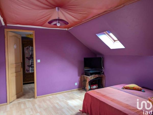 Pavillon 5 pièces de 99 m² à Souppes-sur-Loing (77460)