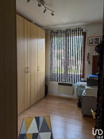 Pavillon 5 pièces de 99 m² à Souppes-sur-Loing (77460)