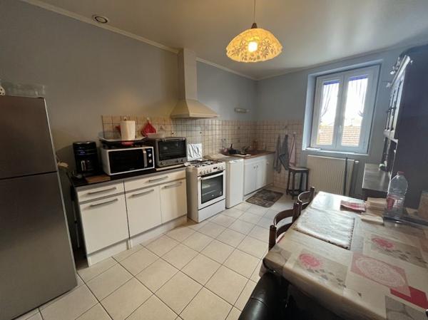 Maison à vendre |  Bourganeuf |  5 pièces | 100 m²
