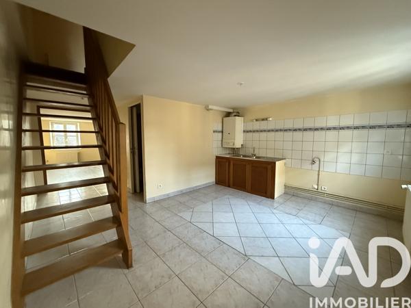 Immeuble à vendre 500 m² Sedan