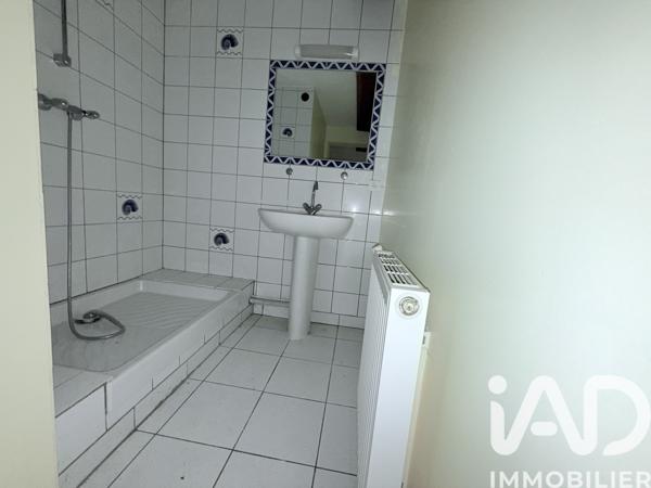 Immeuble à vendre 500 m² Sedan