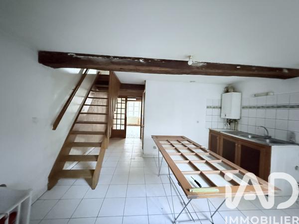 Immeuble à vendre 500 m² Sedan