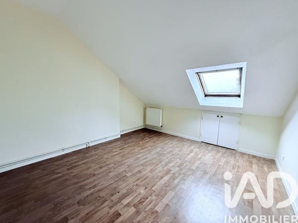 Immeuble à vendre 500 m² Sedan