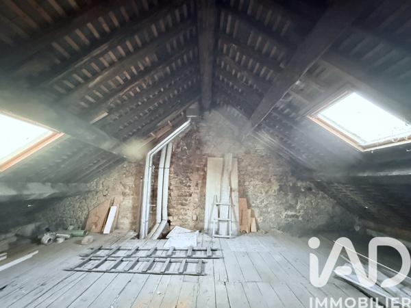 Immeuble à vendre 500 m² Sedan