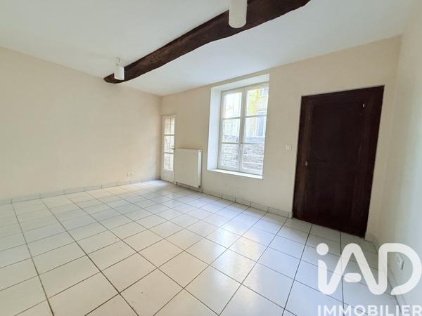 Immeuble à vendre 500 m² Sedan